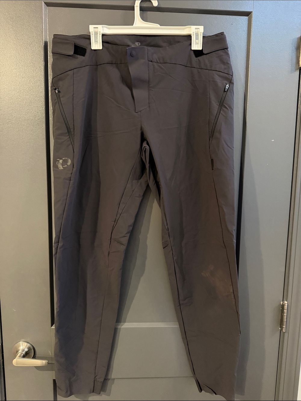 Pearl Izumi Men’s Black Athletic Cycling Joggers dark grey/black size 36